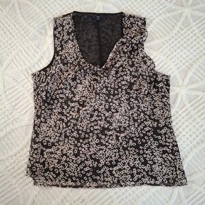 Gap Womens XL Sleeveless Ruffle V-Neck Blouse Black Tan Geometric Print Chiffon